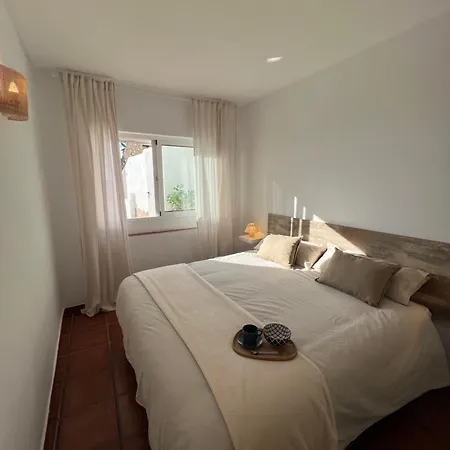 La Punta Apartment *